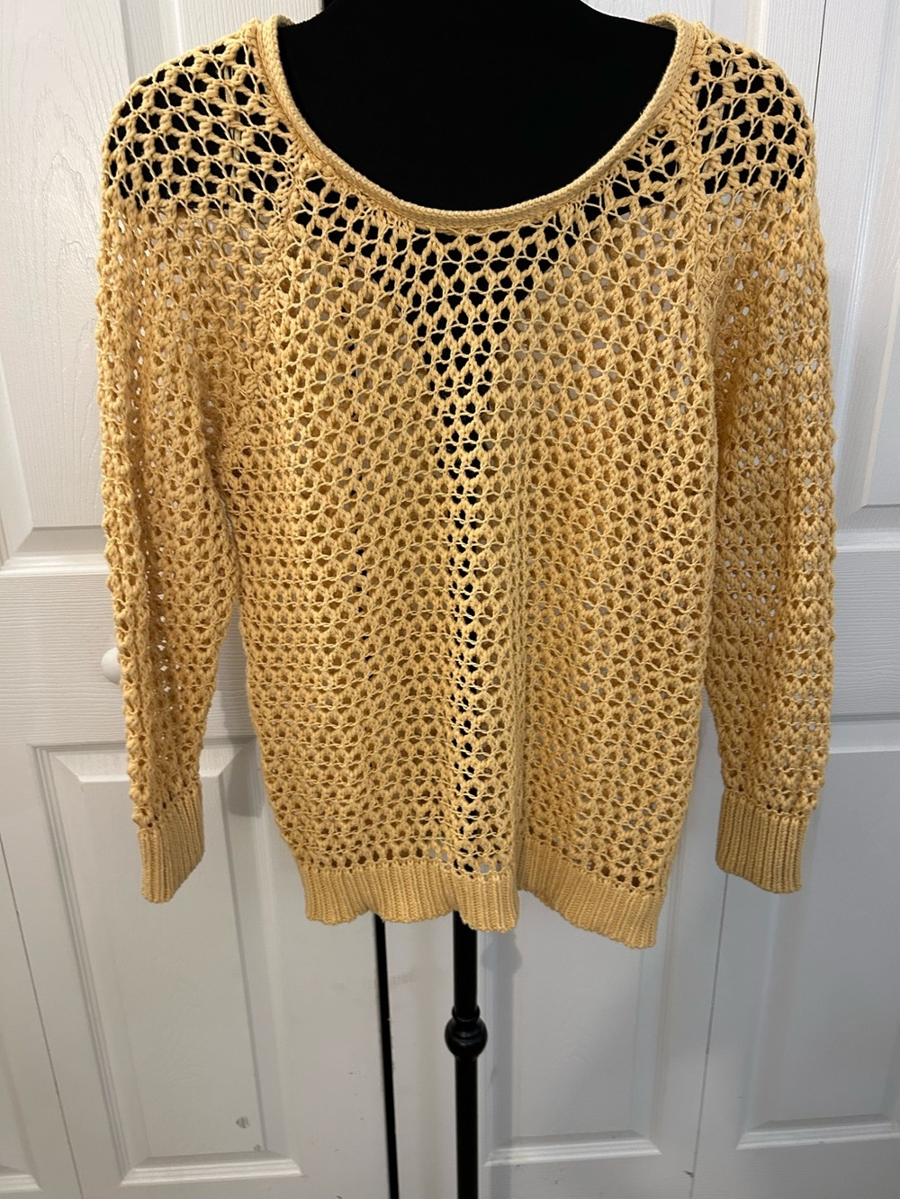 Lauren Conrad Beach vibes Knit  net sweater